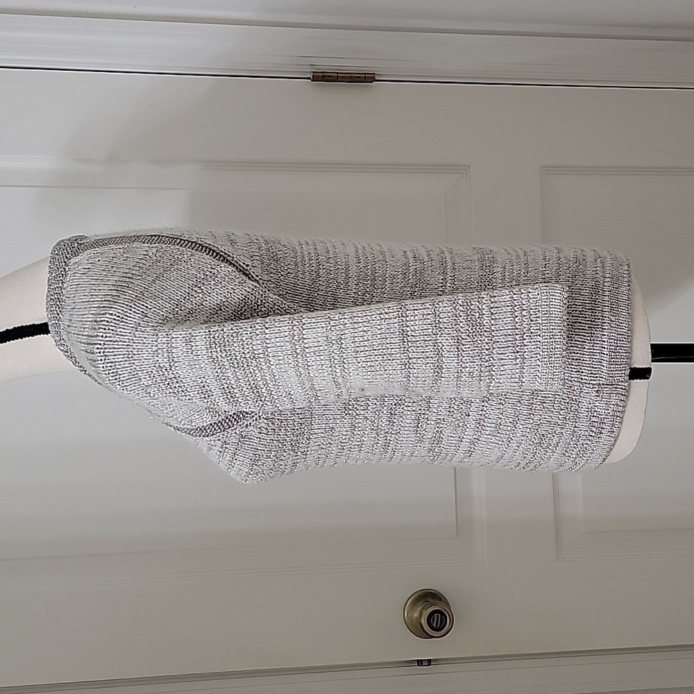 The Limited Size XS White & Silver Metallic Crew Neck Sweater. Gently Used Cond. - Picture 3 of 11